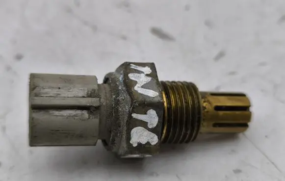 Toyota RAV 4 (XA30) Intake air temperature sensor 
