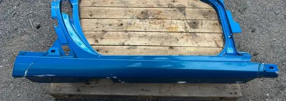 Door (2 Door Coupe)