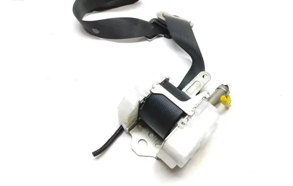 Lexus IS III XE30 Front seatbelt 0075601 1389 TF1716