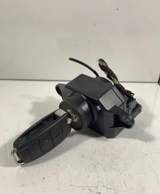 Audi A6 S6 C6 4F Ignition lock 4F0909131 33301301 4F0910131