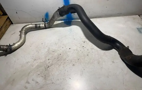 Seat Alhambra (Mk1) Intercooler hose/pipe