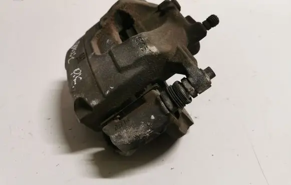 Buick Encore I Front brake caliper