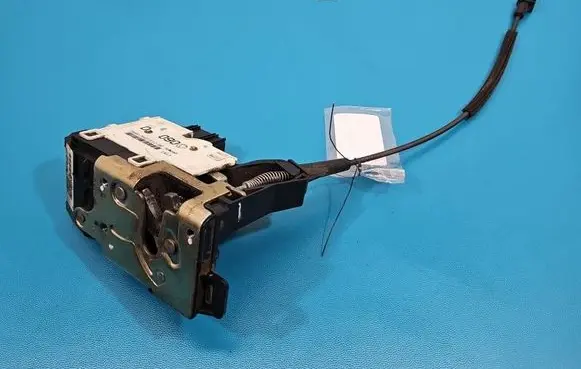 Mazda Tribute Front door lock YW4A5421812BE IMPRK1545374