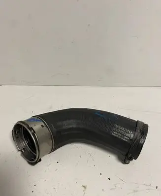 Volvo S60 Intercooler hose/pipe 31370286