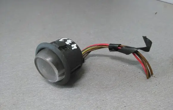 Smart ForTwo I Interior lighting switch 0001911V004 93086001