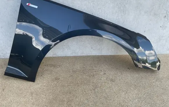 Audi A4 S4 B9 Fender LX7L