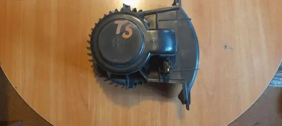 Volkswagen Multivan T5 Seat fan/blower TG26