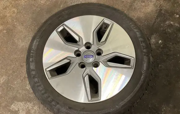 Volvo C30 R16 alloy rim 31255890