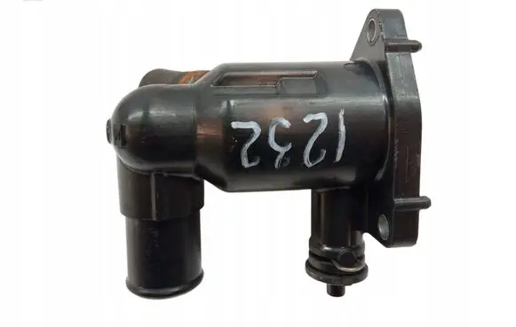 Toyota Yaris Thermostat housing