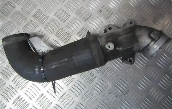 Volvo V70 Intercooler hose/pipe 08699413 08631538