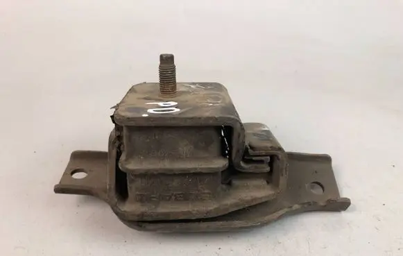 Subaru Forester SF Engine mount bracket 41022FA000