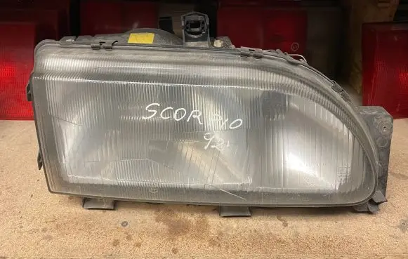Ford Scorpio Headlight/headlamp 1305235177