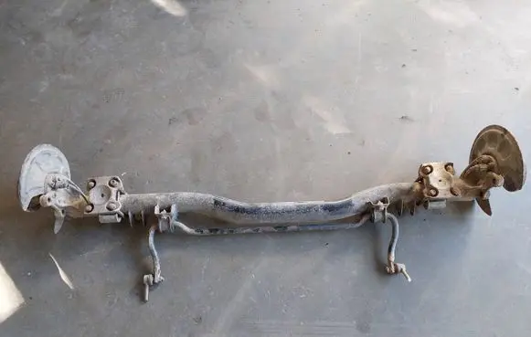 Volkswagen Caddy Rear axle beam 