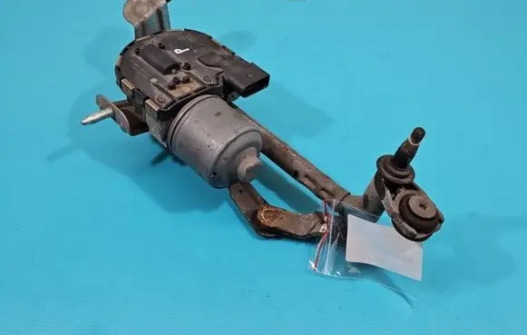Volkswagen Golf Plus Wiper motor 5M0955120D IMPRK1421047