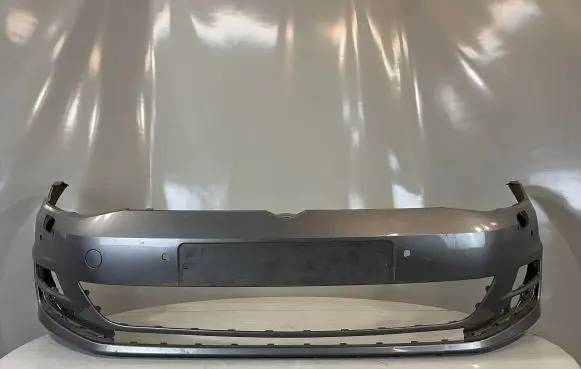 Volkswagen Golf VII Front bumper 5G0807221