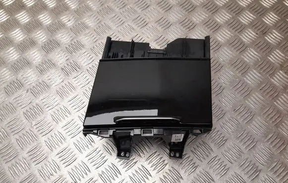 KIA Sportage Glove box 84630R2700