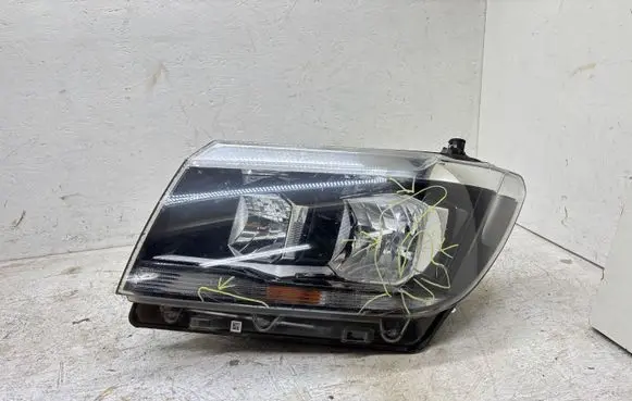 Volkswagen Crafter Headlight/headlamp 7C1941005B