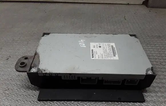 Volvo V70 Sound amplifier 31310010 31282144 031510