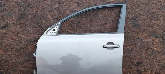 KIA Ceed Front door 824701H020
