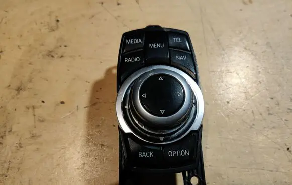 BMW 5 F10 F11 Head unit multimedia control 9286699 928669902 6582928669902
