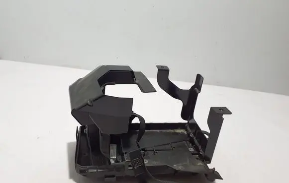 Volvo C40 Battery bracket 32348533