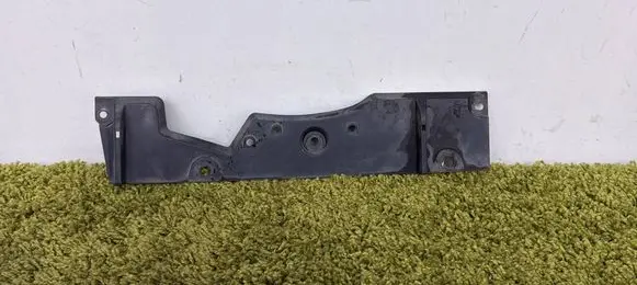 Toyota Yaris Rear bumper underbody cover/under tray 58398-0d020