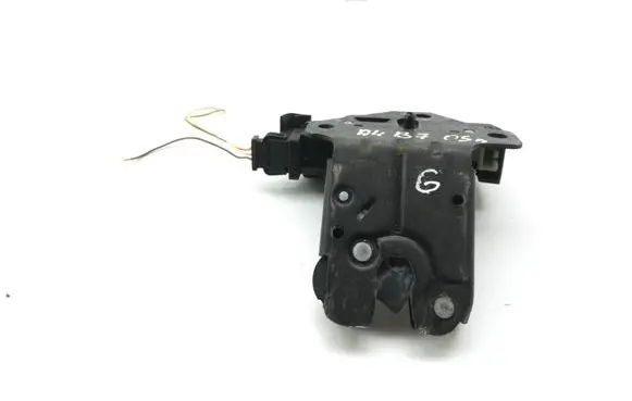 Audi A4 S4 B7 8E 8H Tailgate/trunk/boot lock/catch/latch 8P4827505B