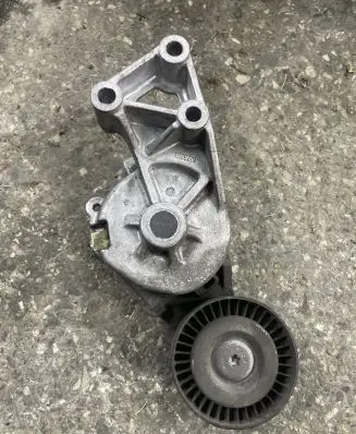 Volkswagen Sharan Alternator belt tensioner 