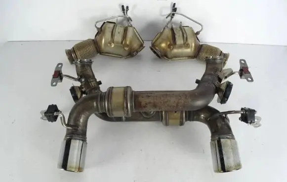 Maserati MC20 Muffler/silencer 336512