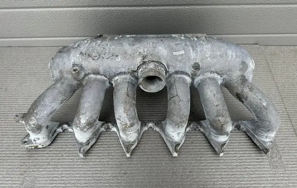 Nissan Patrol Y60 Intake manifold 1400322J02