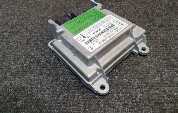 Mazda 3 I Airbag control unit/module BP4K57K30B 0285001453