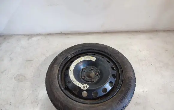 Toyota Avensis T220 R15 spare wheel 