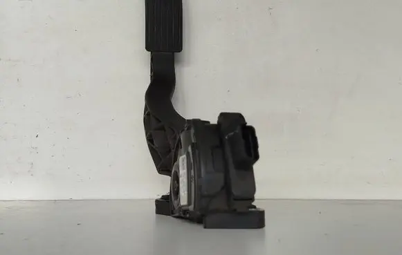 Peugeot 308 Accelerator throttle pedal 6PV00908301 17062008 9681530380