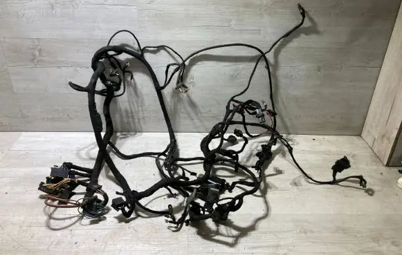 Bentley Mulsanne Engine installation wiring loom