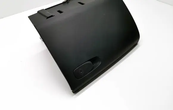 Volvo V40 Glove box 31393634