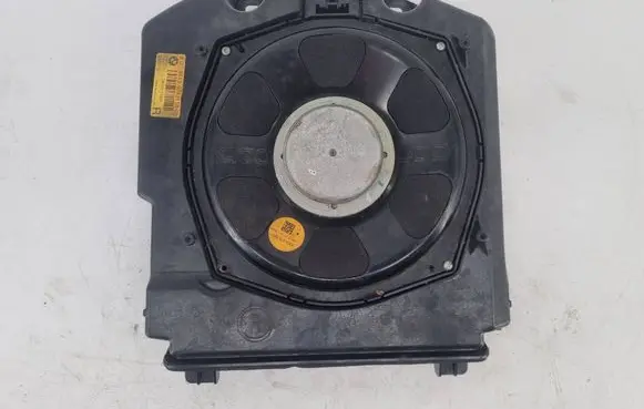 BMW 7 F01 F02 F03 F04 Subwoofer speaker 9241118 18820010