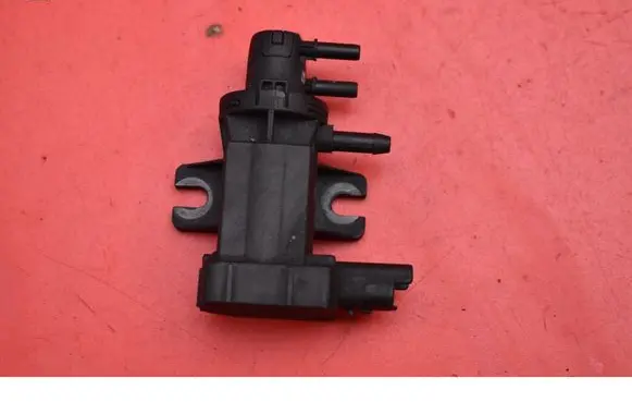 Peugeot 308 Vacuum valve 9652570180