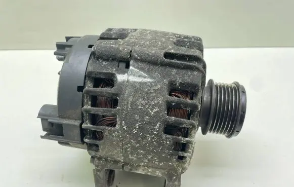 Skoda Octavia Mk2 (1Z) Generator/alternator 03L903023F 2607703A 410021135