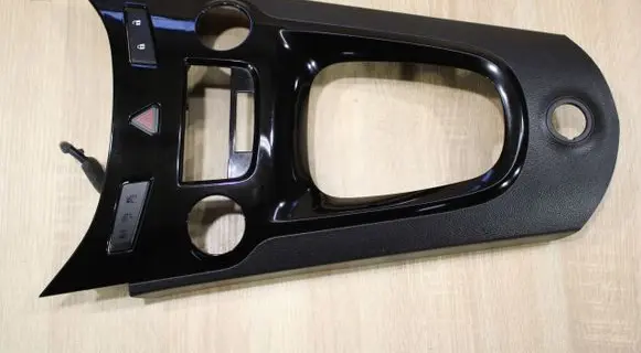 Chevrolet Orlando Gear shifter surround trim plastic 