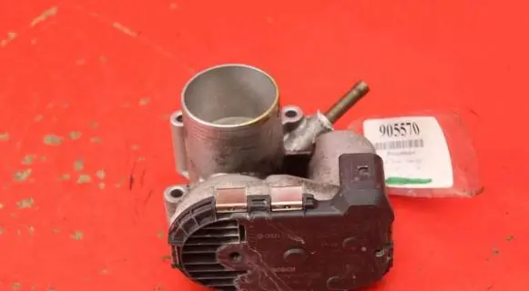 Seat Ibiza II (6k) Throttle body valve 030133062A