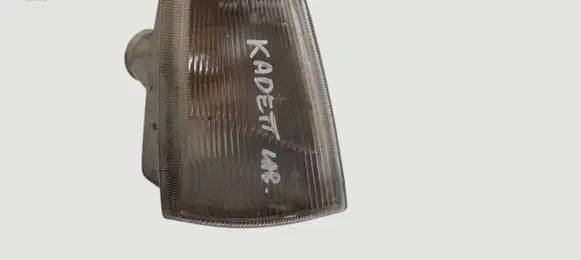 Opel Kadett E Front indicator light 42697 42697R6