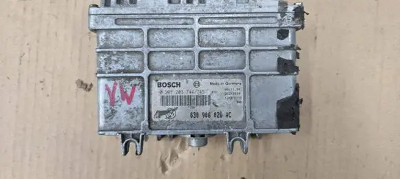Volkswagen Polo III 6N 6N2 6NF Engine control unit/module 030906026AC 0261203744 0261203745