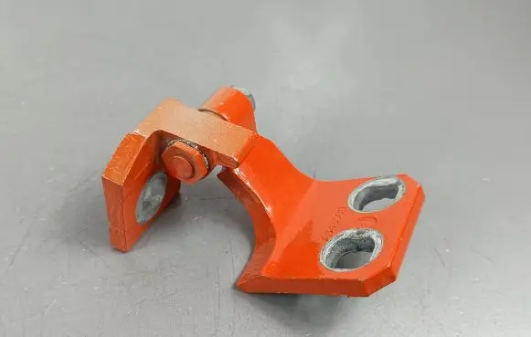 Jeep Renegade Rear door upper hinge