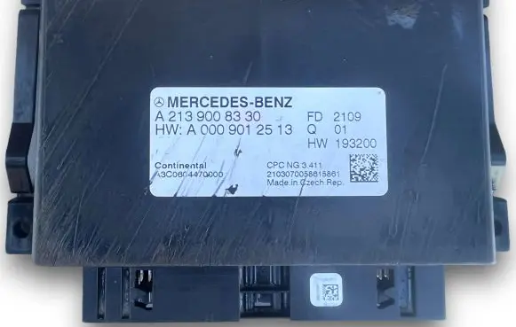 Mercedes-Benz E W213 Central body control module A2139008330