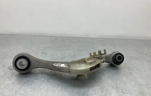 Rear control arm