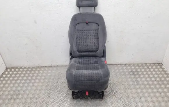 Volkswagen Sharan Rear seat
