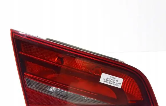 Audi A3 S3 8V Tailgate rear/tail lights 8V4945093