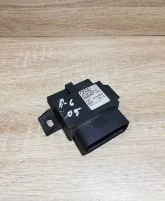Audi A6 S6 C6 4F Fuel injection pump control unit/module 4F0906093A