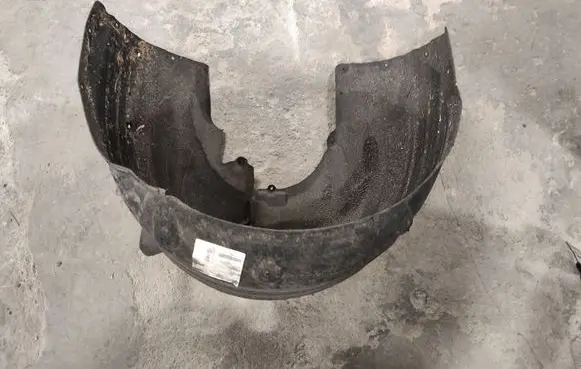 BMW 5 G30 G31 Rear arch fender liner splash guards 7351455