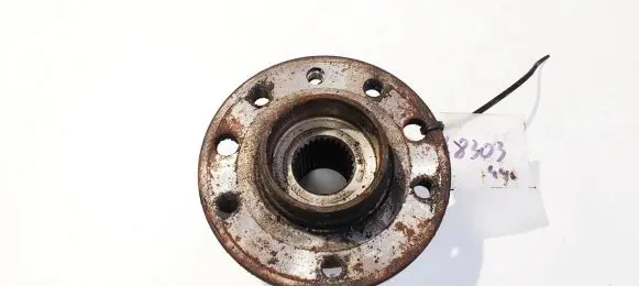 Saab 9-5 Front wheel hub